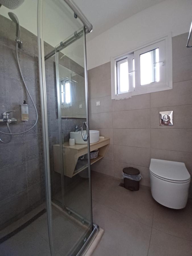 Babis Apartments & Studios Iremia Akharavi Extérieur photo