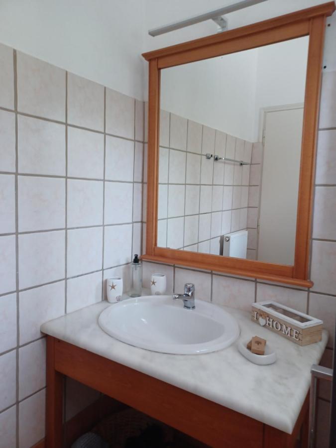 Babis Apartments & Studios Iremia Akharavi Extérieur photo